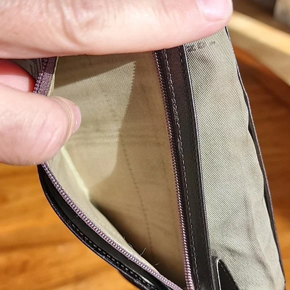 Vintage Fendi Brown & Beige Zucchino Canvas & Leather Continental Wallet - Picture 14 of 17